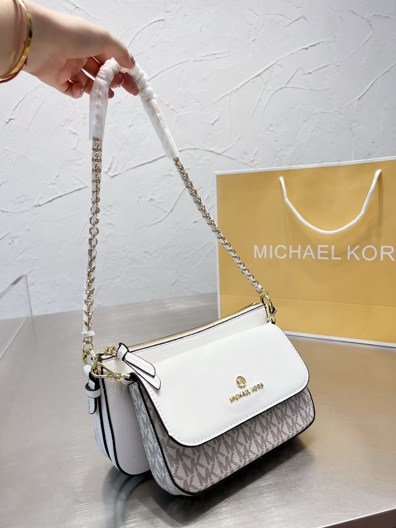 Women'S Bags Michael Kors - Новая женская большая сумка Michael Kors