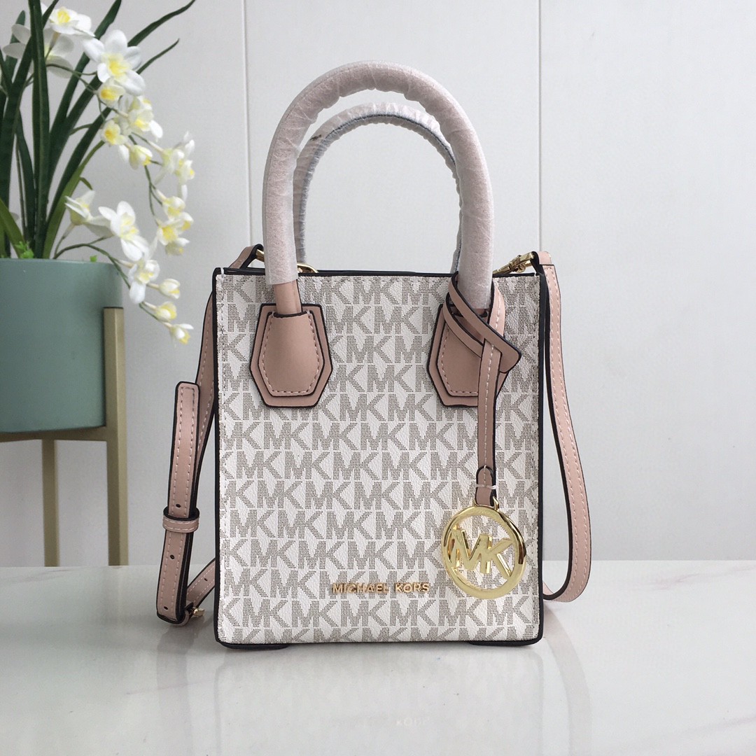 Совершенно новая высококачеств – обзор и цена Women'S Bags Michael Kors