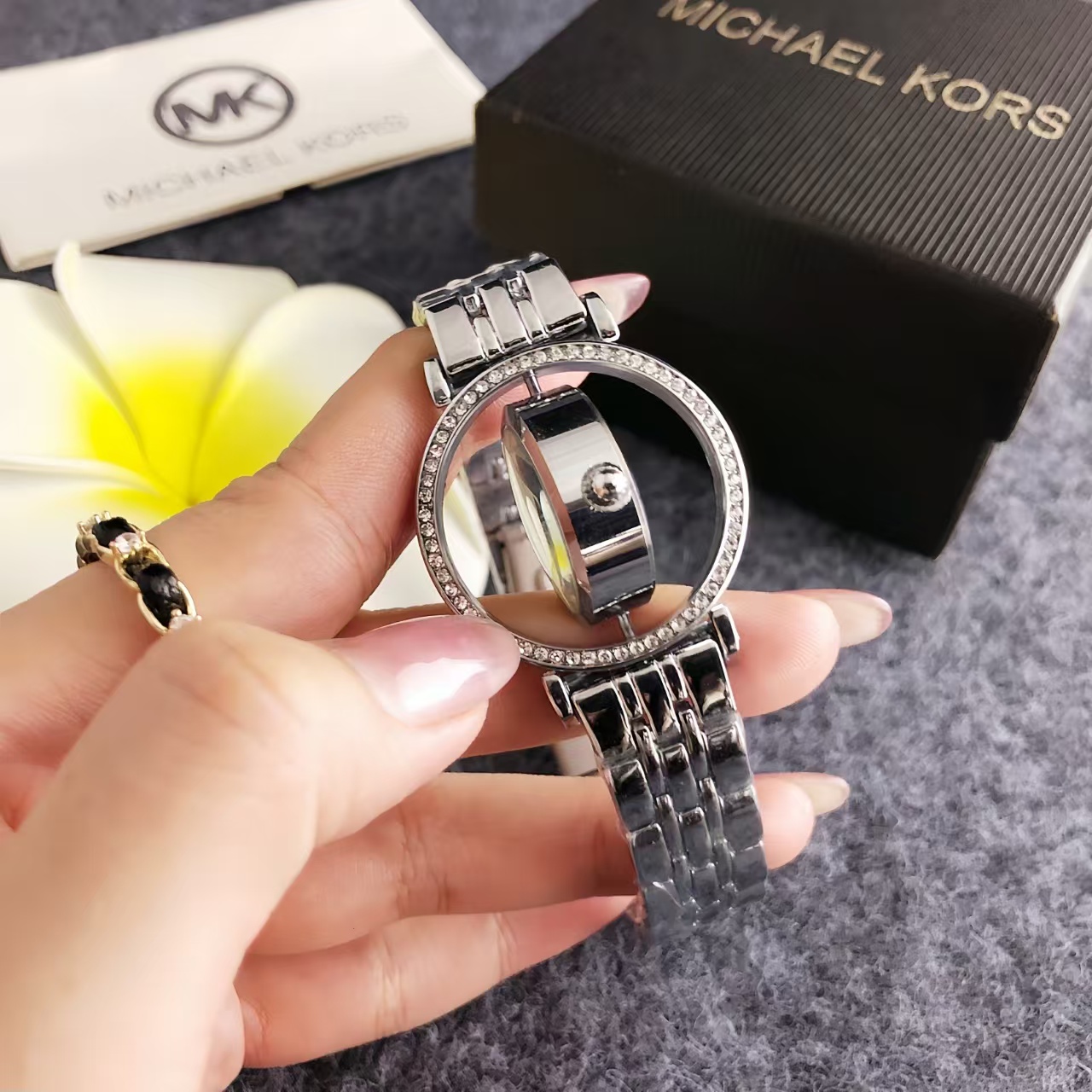 Женская сумка для часов Michae – обзор и цена Women'S Bags Michael Kors